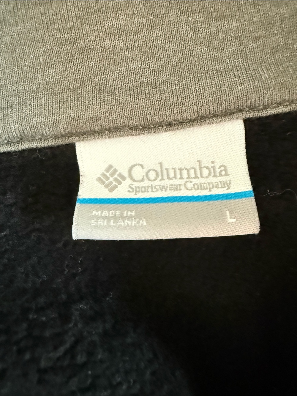 Columbia Men's Dark Charcoal 1/4 Zip Fleece Pullover - Picture 7 of 9